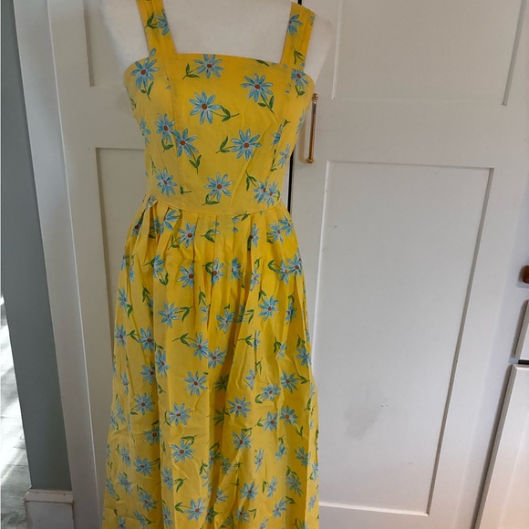 Rare 90’s Laura Ashley Yellow sun dress with adjustable straps! Fitted waist! - Picture 14 of 15